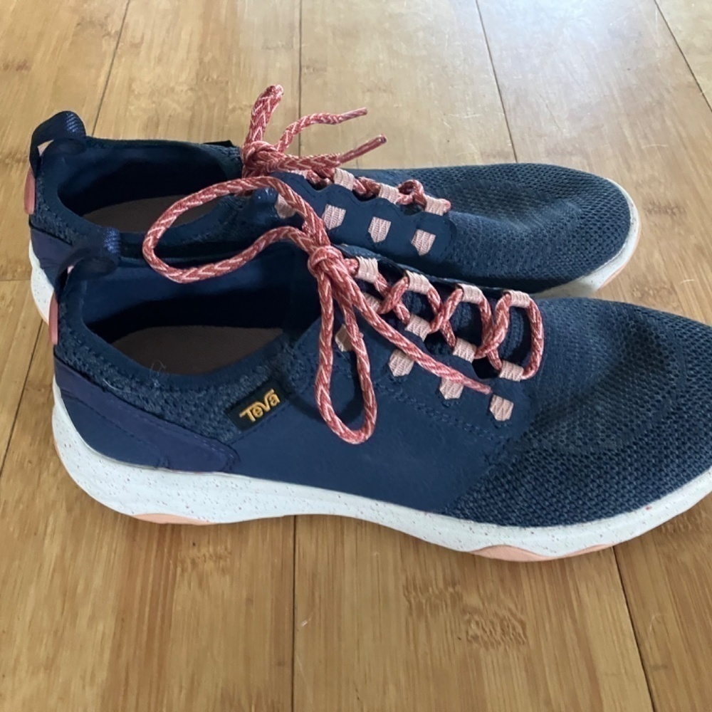 TEVA ARROWOOD 2 KNIT - WOMENS Size 10 - Picture 3 of 8
